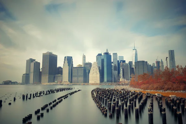 Skyline Centro Manhattan Com Madeira Cais Log Nova York — Fotografia de Stock