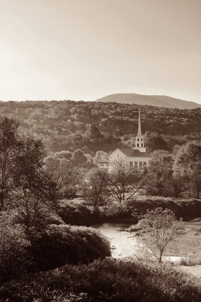 Stowe Színes Lombozat Közösségi Egyház Vermonti Őszi Reggel — Stock Fotó