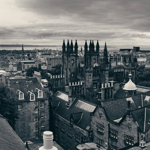 Blick Auf Das Dach Der Stadt Edinburgh Mit Historischen Architekturen — Stockfoto