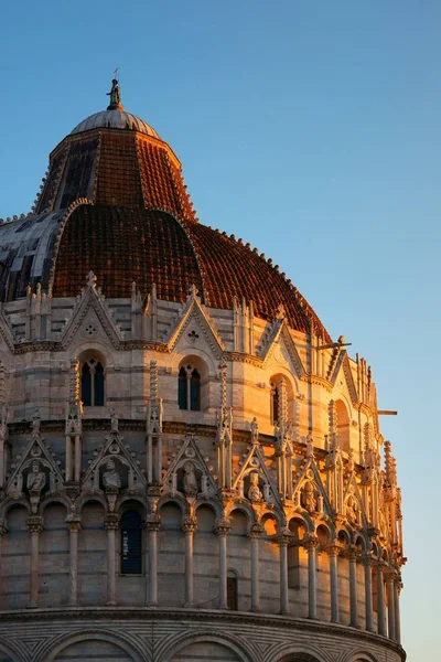 Pisa Piazza Dei Miracoli Kilise Kubbesi Gün Batımında Talya Güzel — Stok fotoğraf