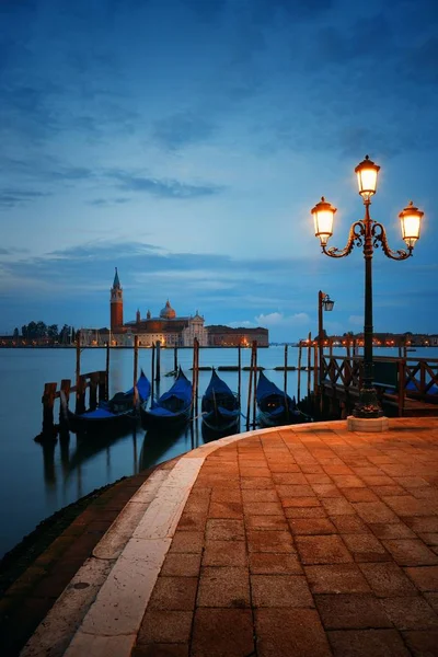 Gondola Park Water San Giorgio Maggiore Island Early Morning Venice — Stock Photo, Image