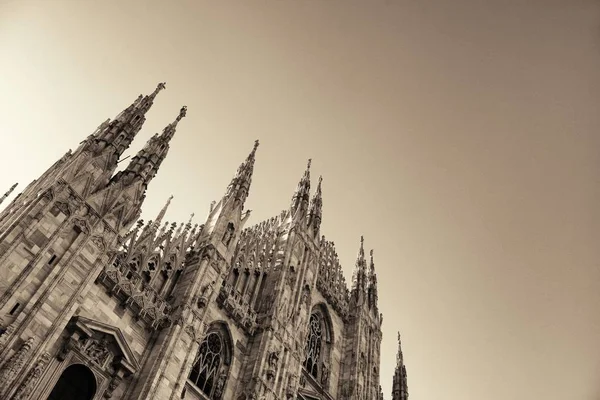 Milan Cathedral Closeup Όμορφο Μοτίβο Και Γλυπτική Στην Ιταλία — Φωτογραφία Αρχείου