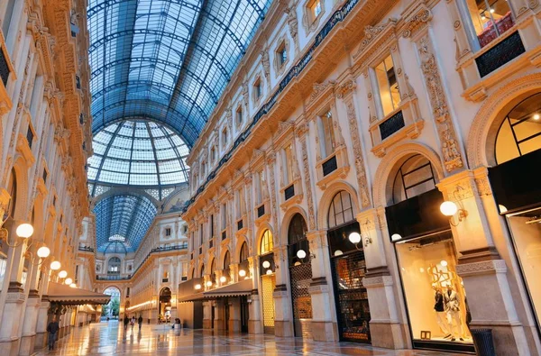 Galleria Vittorio Emanuele Winkelcentrum Interieur Milaan Italië — Stockfoto