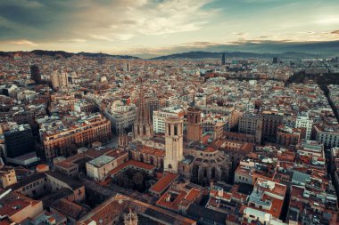 İspanya 'da Barselona' daki Gotik Bölge 'nin havadan görünüşü.