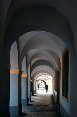 Prag Çek Cumhuriyeti sokakta koridor