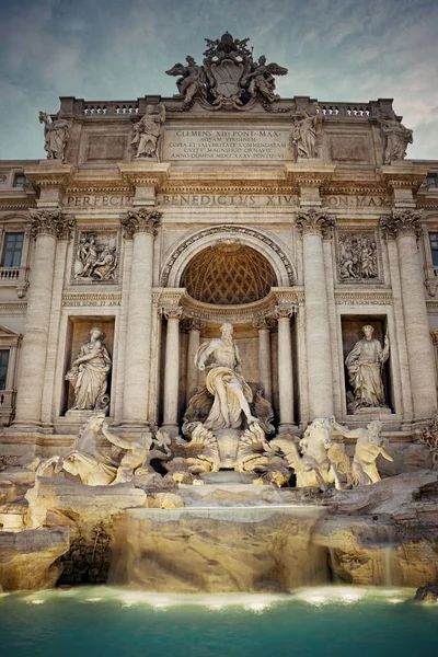 Trevi Fontän Med Barockstil Som Den Berömda Turistattraktionen Rom Italien — Stockfoto