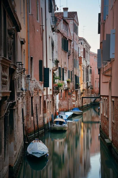 Vue Sur Canal Venise Avec Bâtiments Historiques Italie — Photo