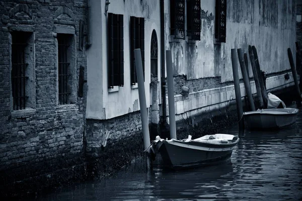 Parque Barcos Veneza Canal Beco Itália — Fotografia de Stock