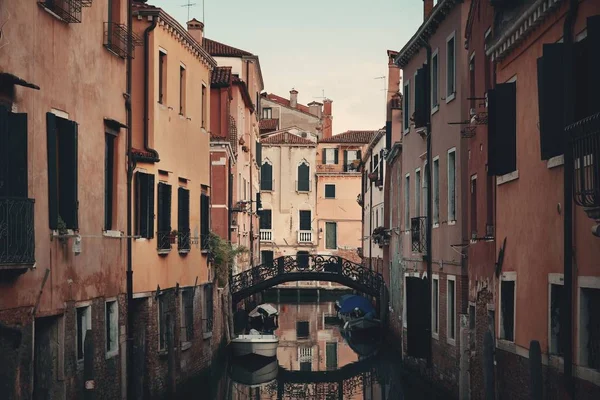 Venetië Uitzicht Gracht Met Historische Gebouwen Italië — Stockfoto