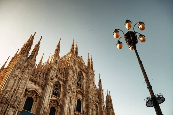 Duomo Lamba Direği Talya Nın Milano Şehrinin Merkezi Olan Katedral — Stok fotoğraf