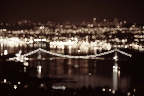 バンクーバー市夜ビュー ボケの建物と橋 — ストック写真