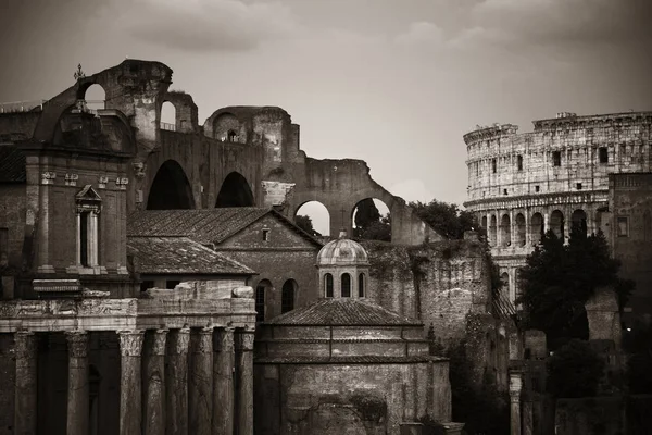 Fórum Roma Com Ruínas Arquitetura Antiga Itália — Fotografia de Stock