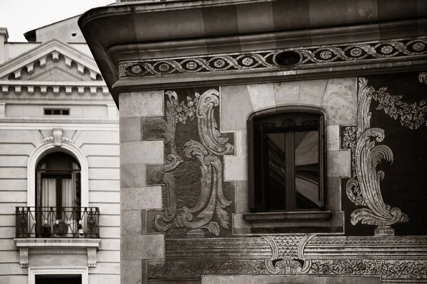 Closeup Bekijken Van Oude Gebouwen Straat Barcelona Spanje — Stockfoto