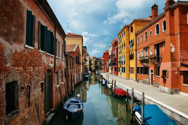 Vista Del Canal Venecia Con Edificios Históricos Italia — Foto de Stock