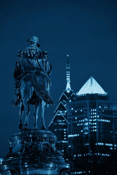 George Washington Standbeeld Philadelphia Stad Architectuur Nachts — Stockfoto