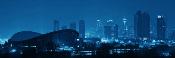 Calgary Paisaje Urbano Alberta Por Noche Día Brumoso Canadá — Foto de Stock