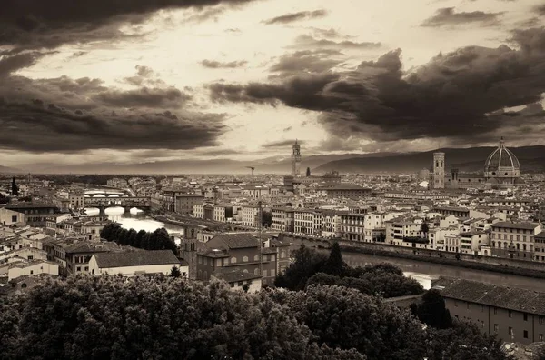 Florenz skyline bw — Stockfoto