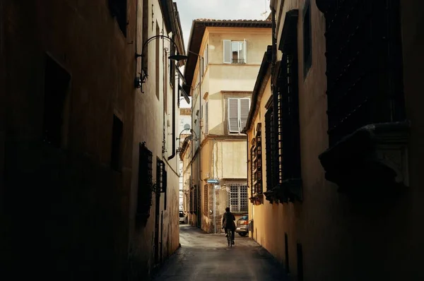 Mening van de straat van Lucca — Stockfoto