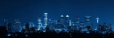 Gece, Kanada Alberta Calgary manzarası.