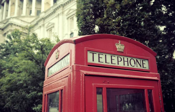 Cabina telefonica rossa — Foto Stock