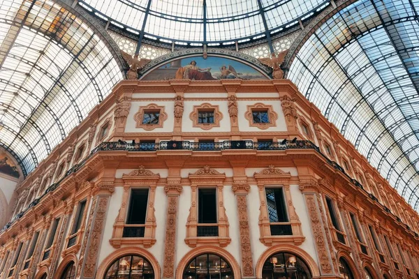 Galleria Vittorio Emanuele II interior — 스톡 사진