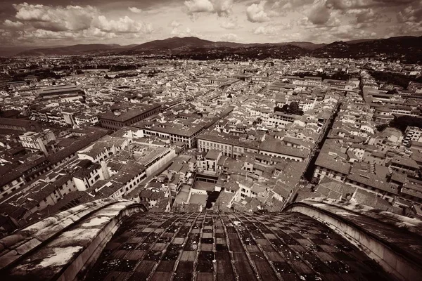 Florence Panorama výhledem na střeše bw — Stock fotografie