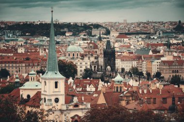 Prag manzarası çatı görünümü