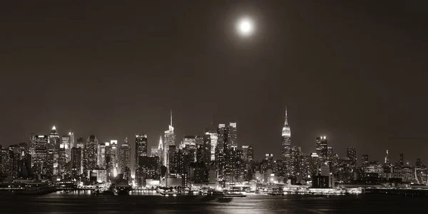 Lune se lever Manhattan — Photo