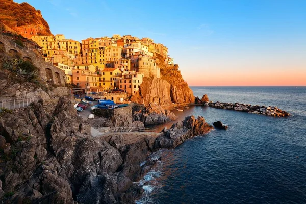 Manarola i cinque terre — Stockfoto