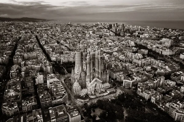 Sagrada Familia havadan görünümü — Stok fotoğraf