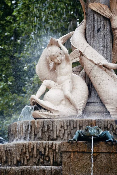 马德里的喷泉 — 图库照片