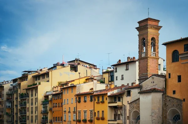 Techo del edificio antiguo Florencia — Foto de Stock