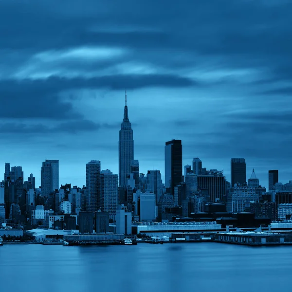 曼哈顿中城天际线 — 图库照片