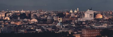 Roma manzarası gece görünümü