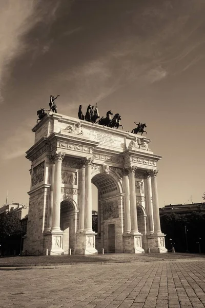 Arch béke Milánó — Stock Fotó