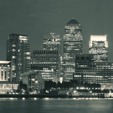 London Canary Wharf geceleri