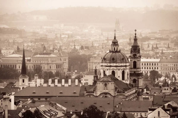 Praha Panorama střešní zobrazení — Stock fotografie