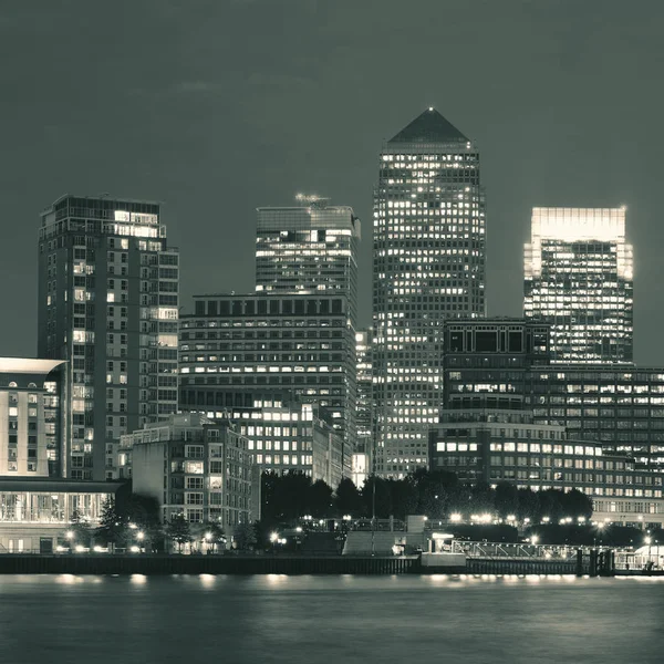 London Canary Wharf geceleri — Stok fotoğraf