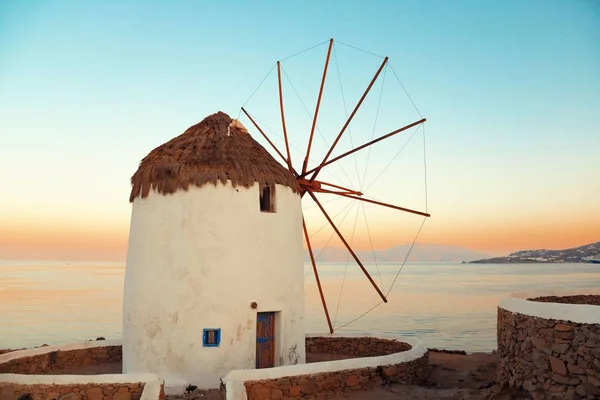Mykonos windmill sunset — Stock Photo, Image