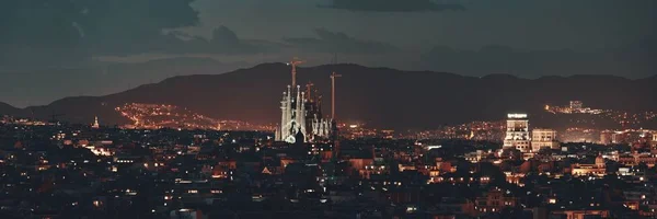 Sagrada Familia Nachtsicht — Stockfoto