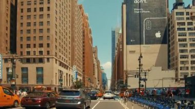 New York City 8th Avenue 34 sokak