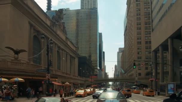 New York City 42 sokak Grand Central İstasyonu — Stok video