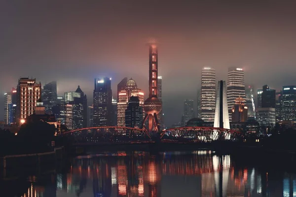 Shanghai skyline noc panorama — Zdjęcie stockowe