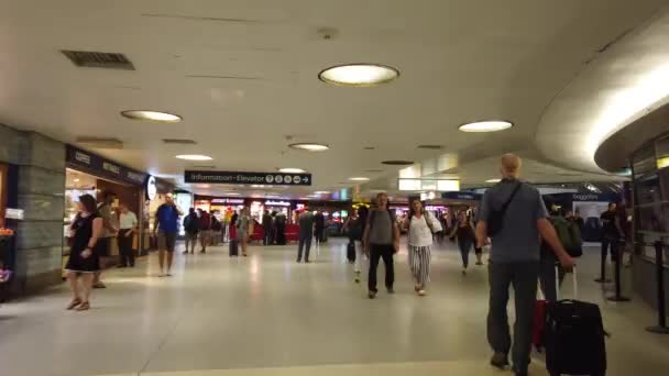 New York City Usa Juli 2019 Pennsylvania Station Interiör Promenad — Stockvideo