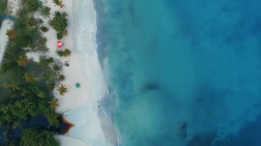 St. Thomas plajının havadan görünüşü, Virgin adaları.