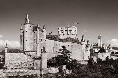 İspanya 'nın ünlü simgesi Segovyalı Alcazar.