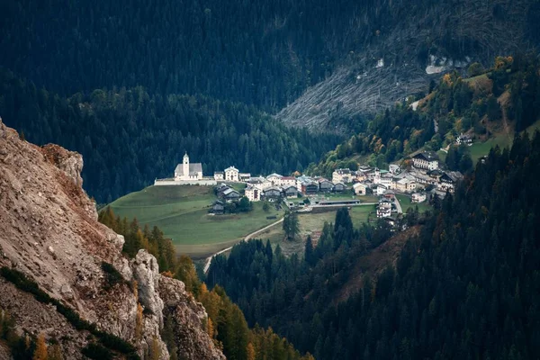 Dorfgebäude Den Dolomiten Norditalien — Stockfoto