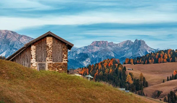 Edifícios Aldeia Dolomites Norte Itália — Fotografia de Stock