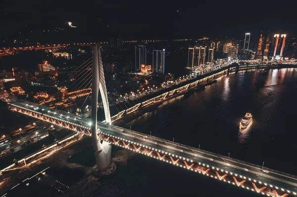 Flygfoto Över Bron Och Staden Urban Arkitektur Natten Chongqing Kina — Stockfoto