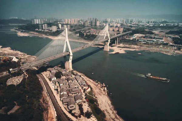 中国重慶市における増渓橋と都市建築 — ストック写真